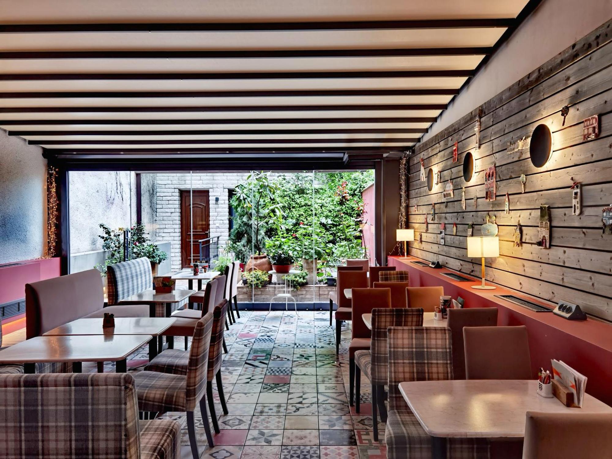 Z Inn Ioannina Exterior foto